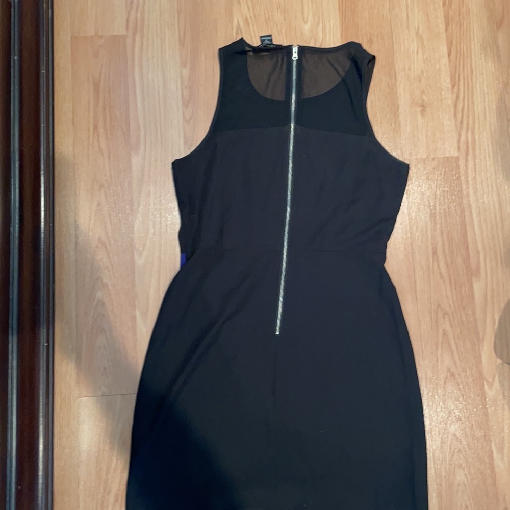 Style Stalker Color Block Sequin Detail Dress - image 3